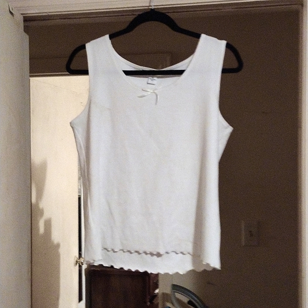 Josephine Chaus sport tanktop